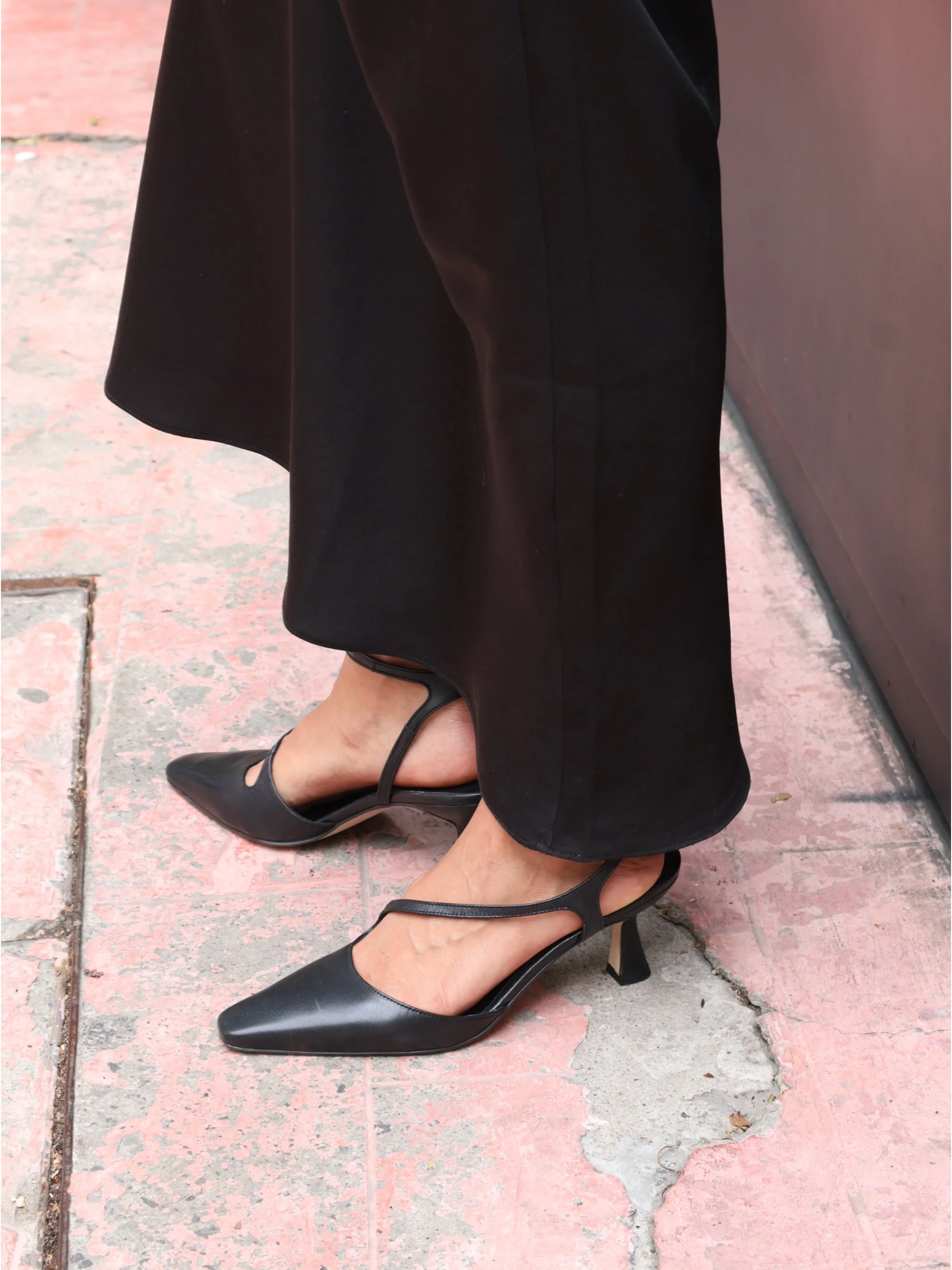 Almeria Black Heel - Image 6