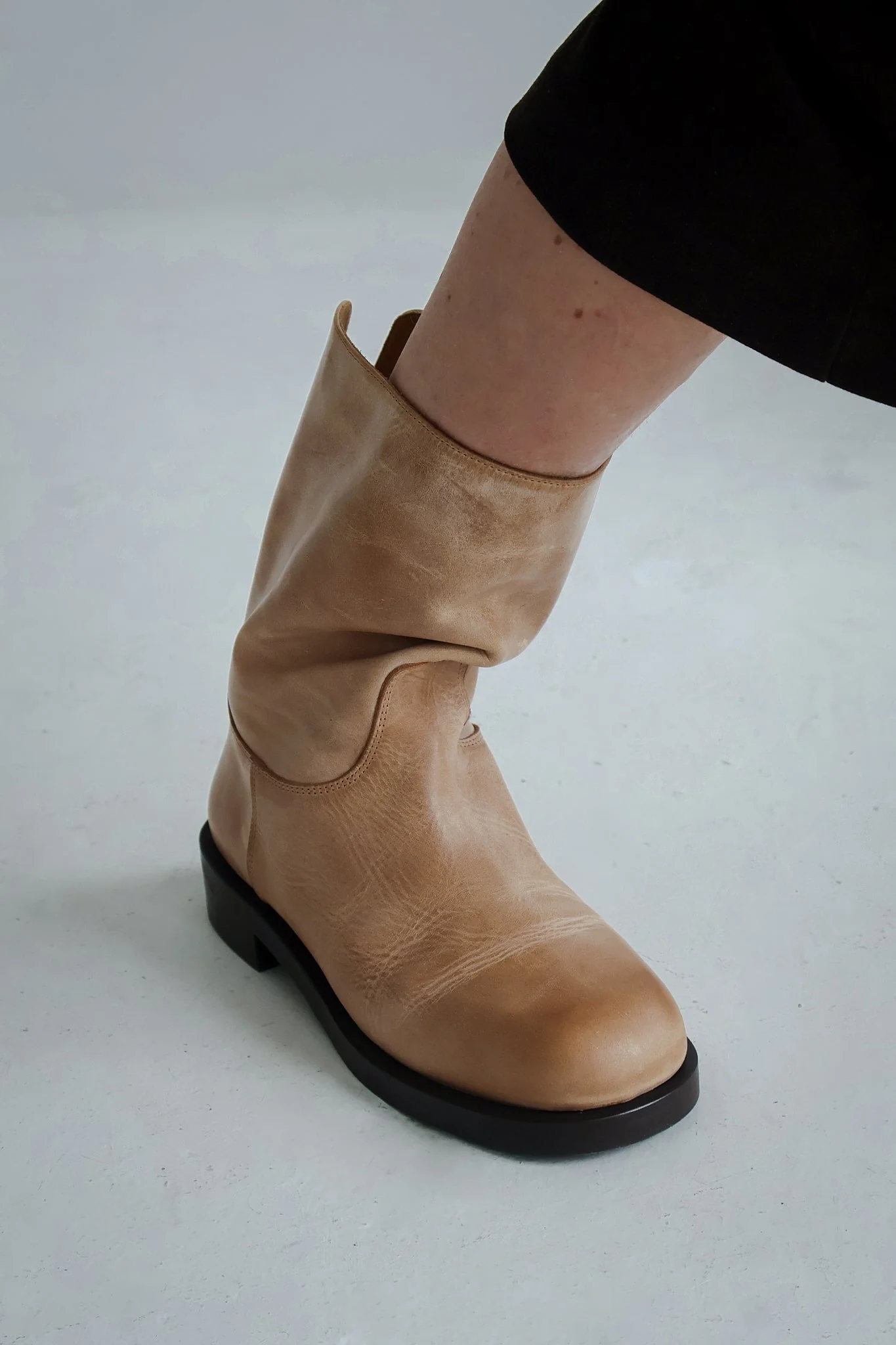 Cova Light Tan Boot - Image 2