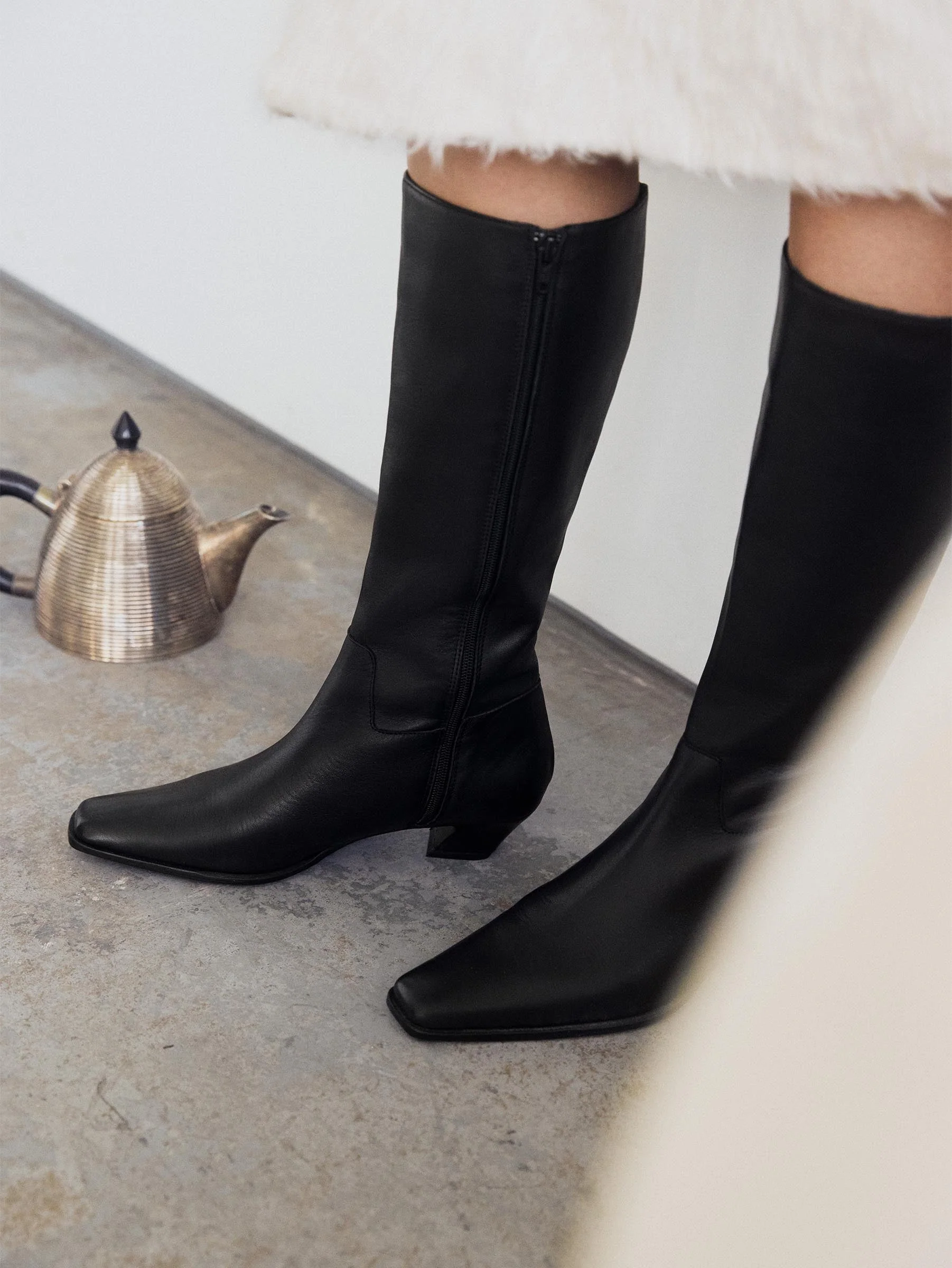 Elda Black Boot - Image 4