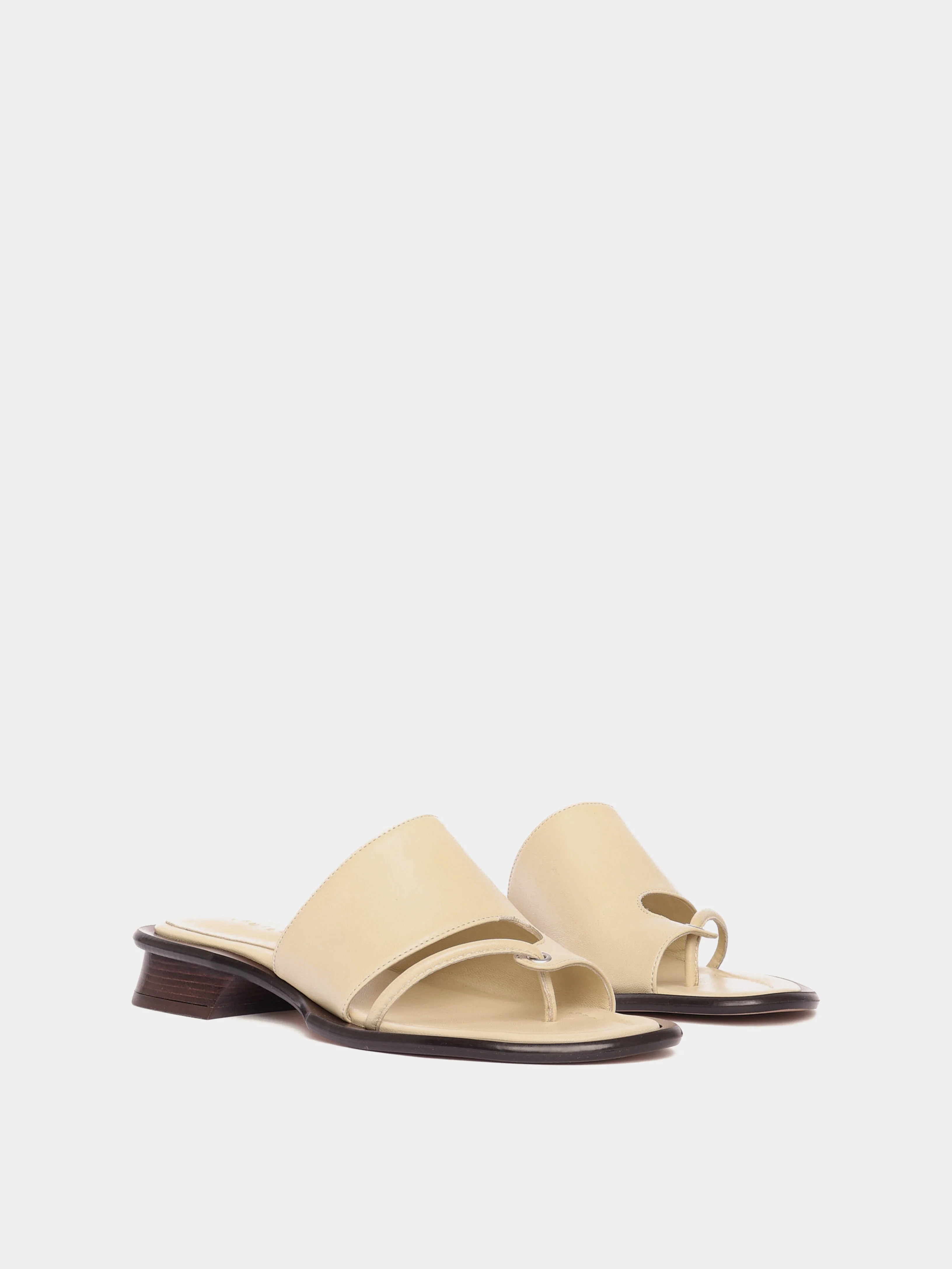 Mallorca Butter Sandal - Image 3