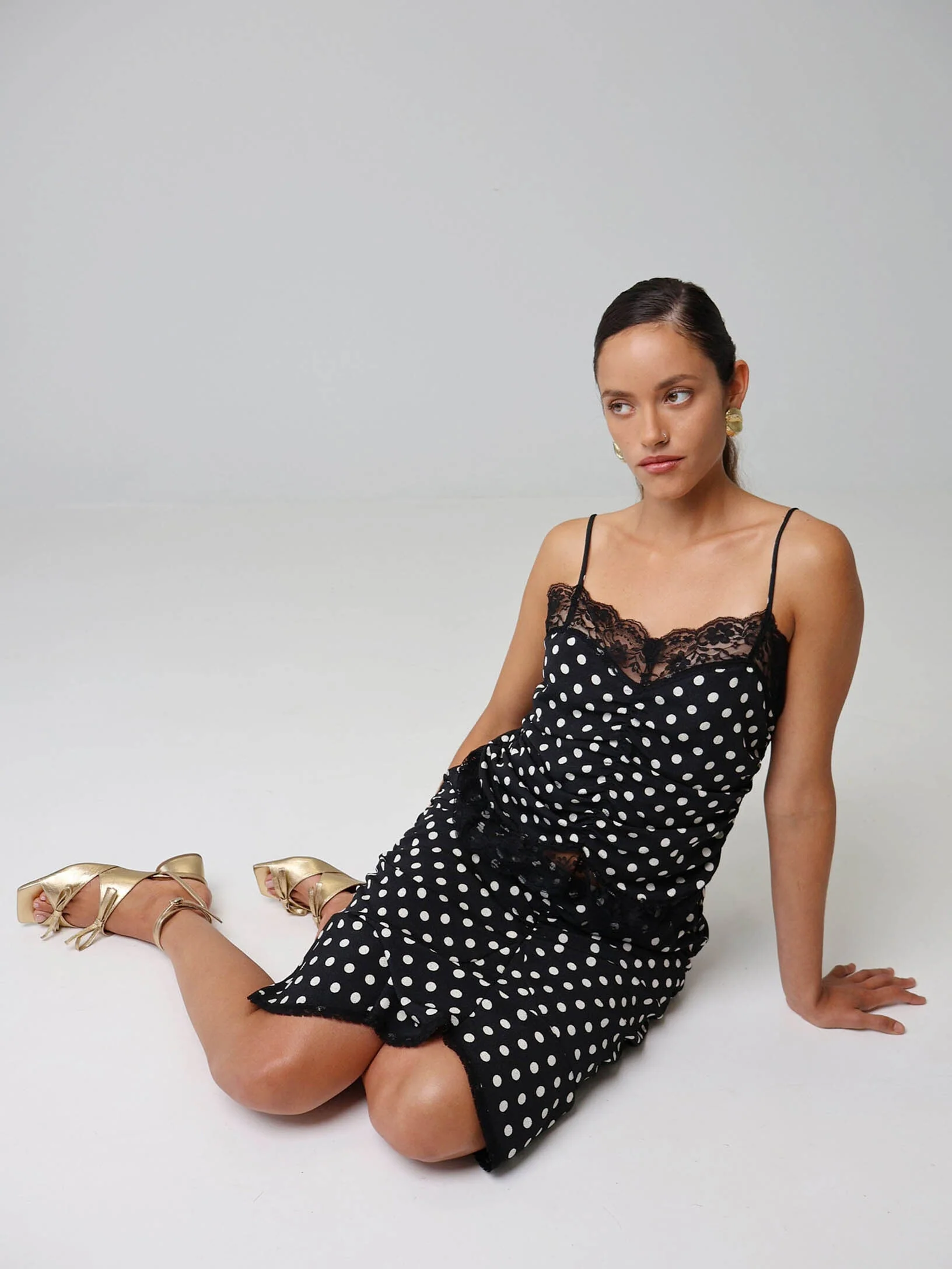 Mira Gold Heel - Image 4