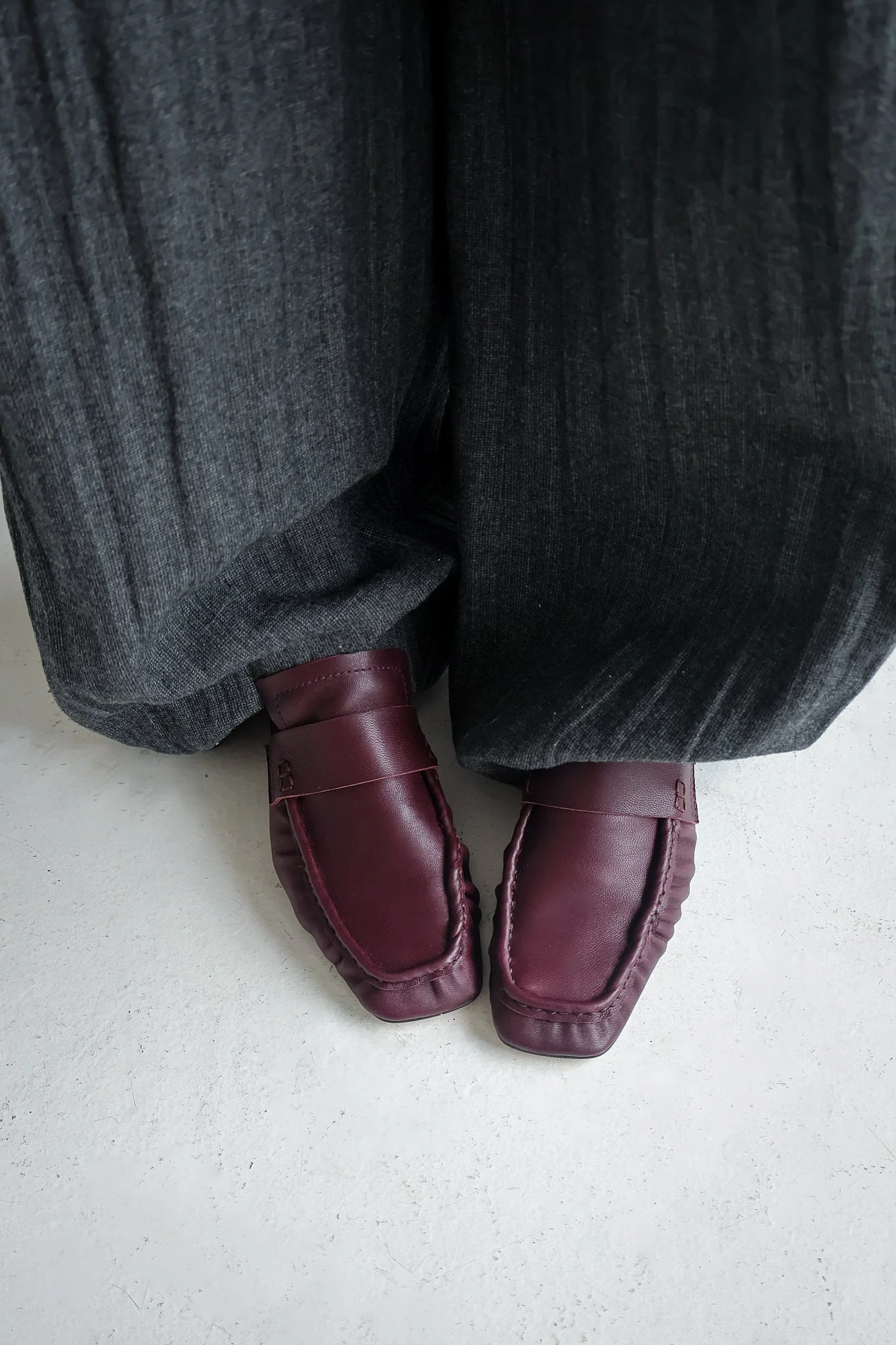 Navas Bordeaux Loafer - Image 3
