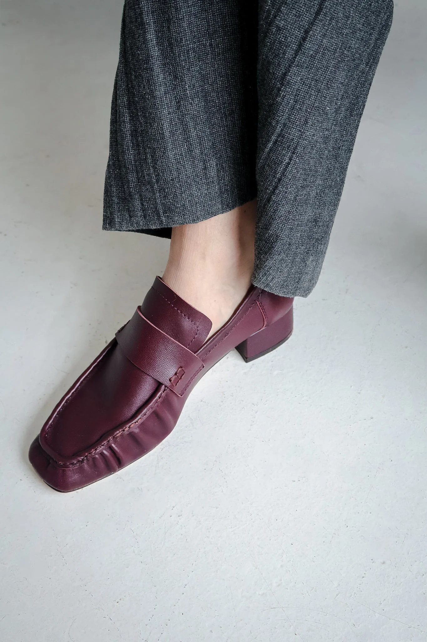 Navas Bordeaux Loafer - Image 5