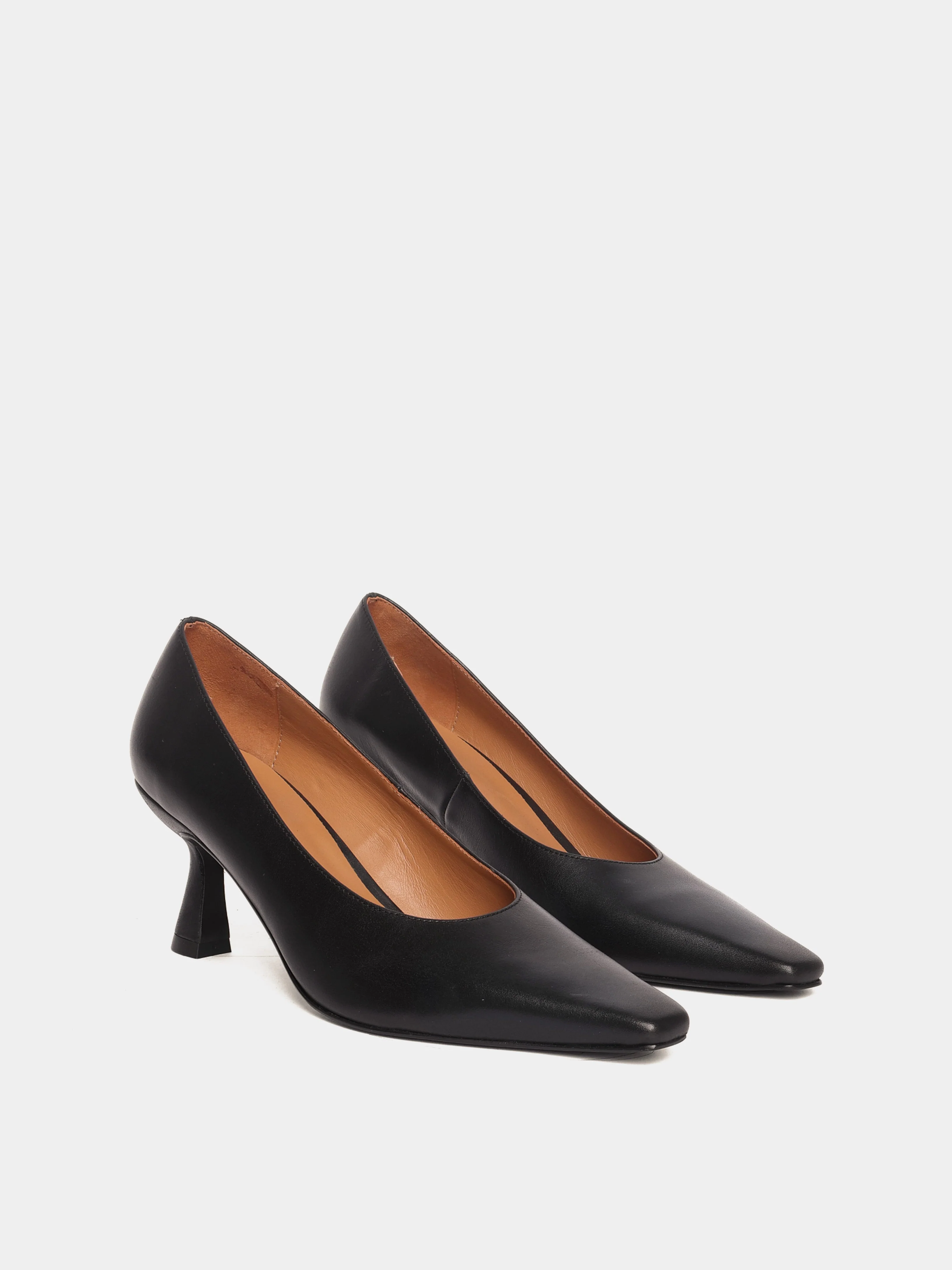 Navia Black Heel - Image 3