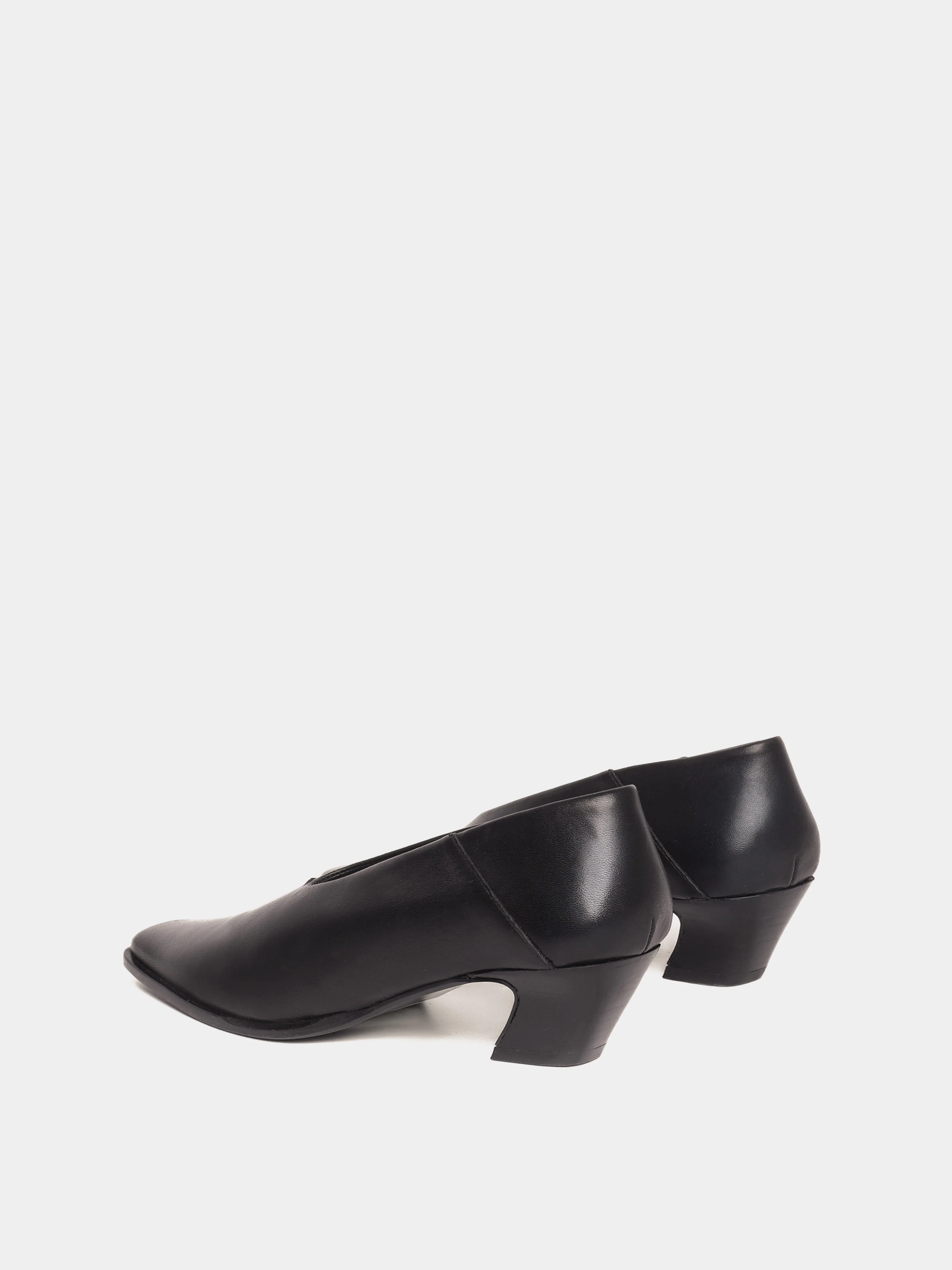 Soria Black Heel - Image 5